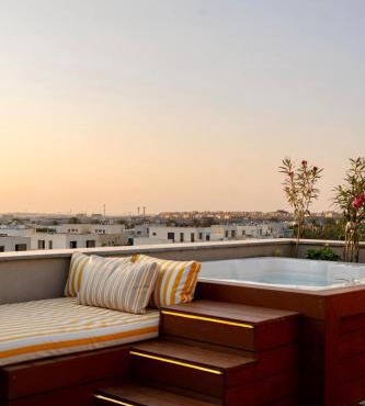 VELORA - Sodic Penthouse with jacuzzi & big terrace over New Cairo view