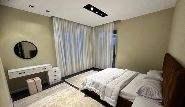 Villa With Private Pool In Beverly Hills - Allegria -Sheikh Zayed