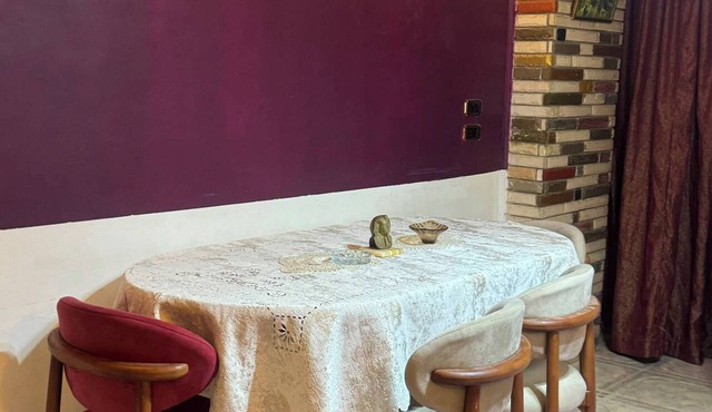 Welcoming 2-bedroom apartment with AC in vibrant Giza Governorate in Giza Governorate