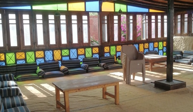 Zad Elmosafer Guest House