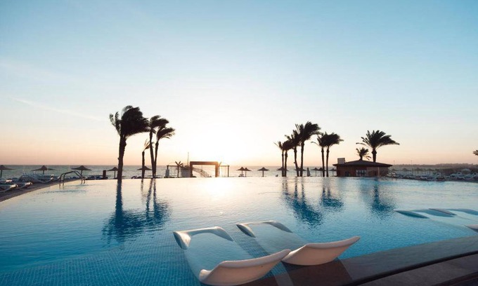 Zafarana Resort | 120 m² Resort ∙ 3 bedrooms ∙ 127 guests