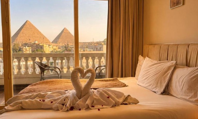 Roone Pyramids View Inn Roone pyramids view inn 【 JUN 2026 】 Hotel in Cairo, Egypt