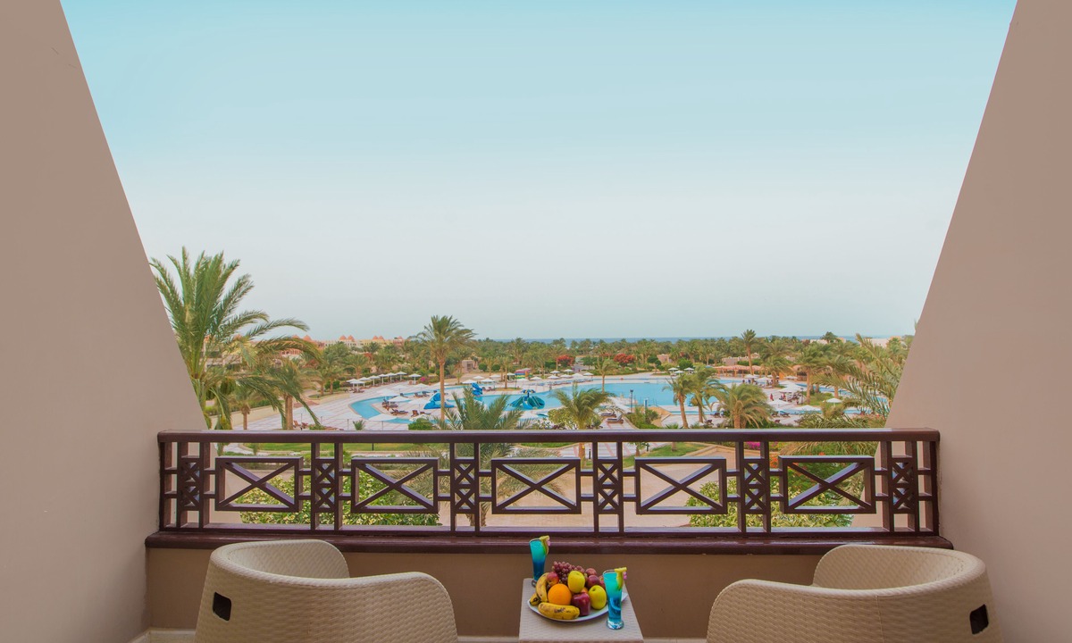 Village Road Resort | Pharaoh Azur Resort