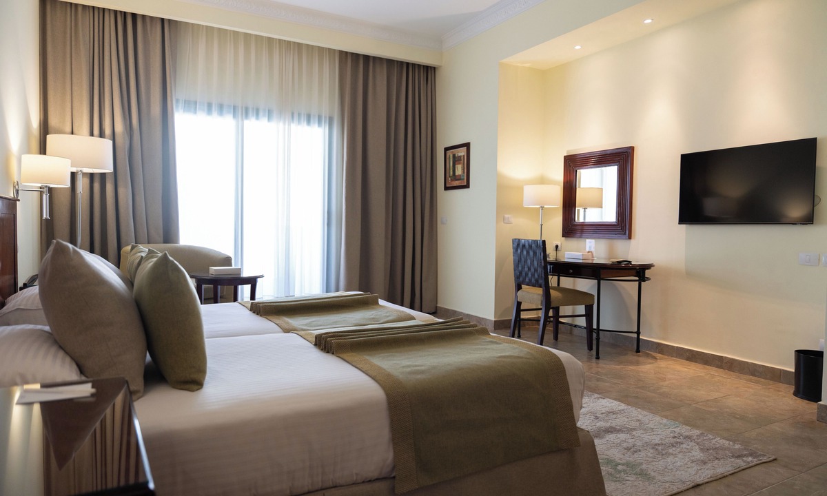 Dream Land Hotel | Swiss Inn Plaza