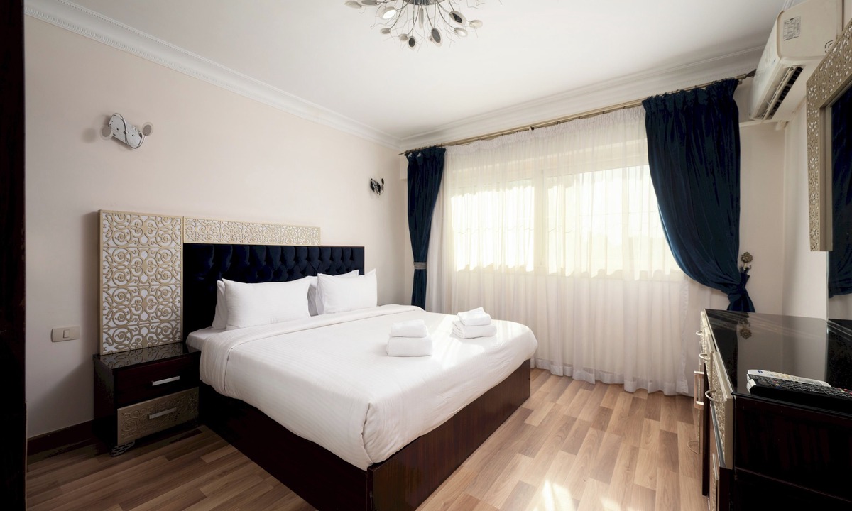 Al Duqqi Apartment | VESTA - Luxury APT - 3BR - Mohandessin (II)
