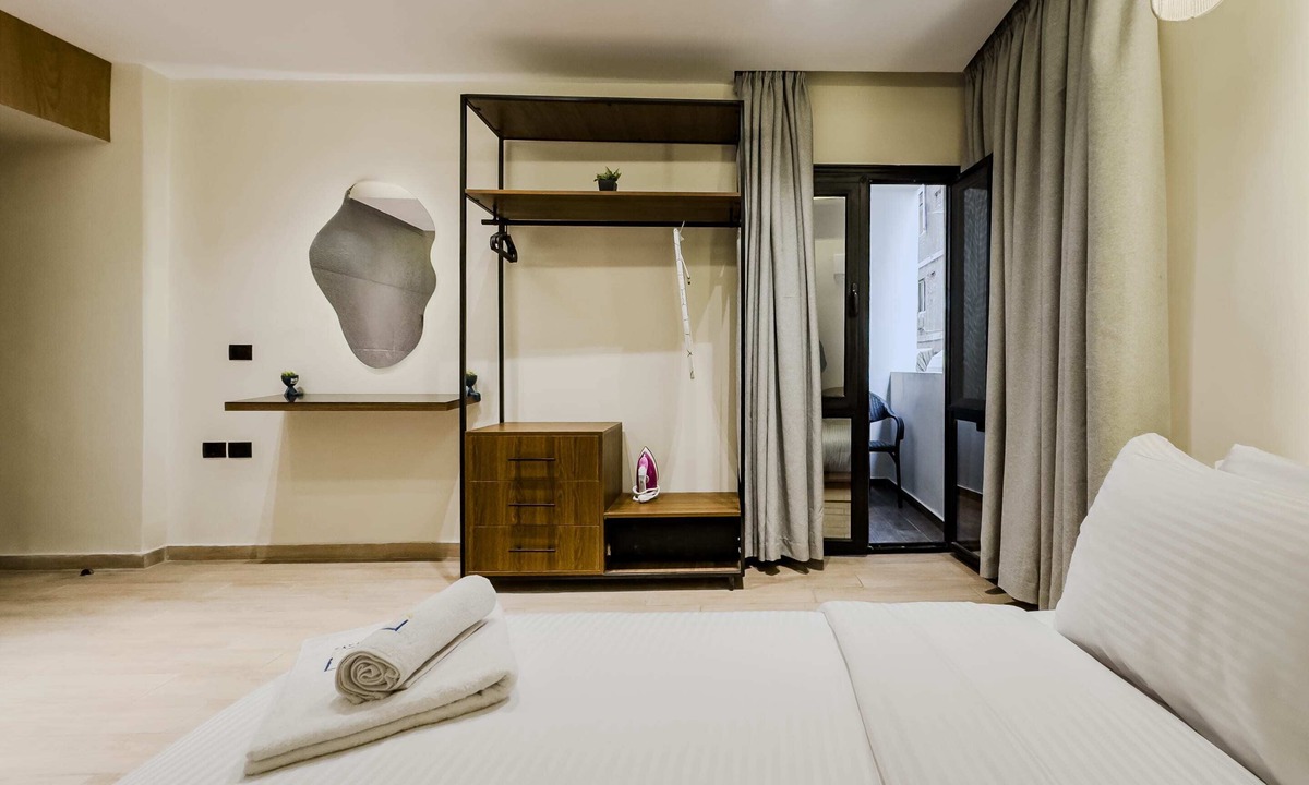Heliopolis Apartment | Xuru Stays I Heliopolis 3 - 5 Min to Airport