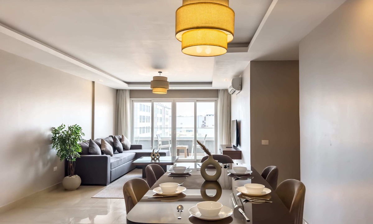 Heliopolis Apartment | Xuru Stays I Ocean Blue - 5 Min to Airoprt