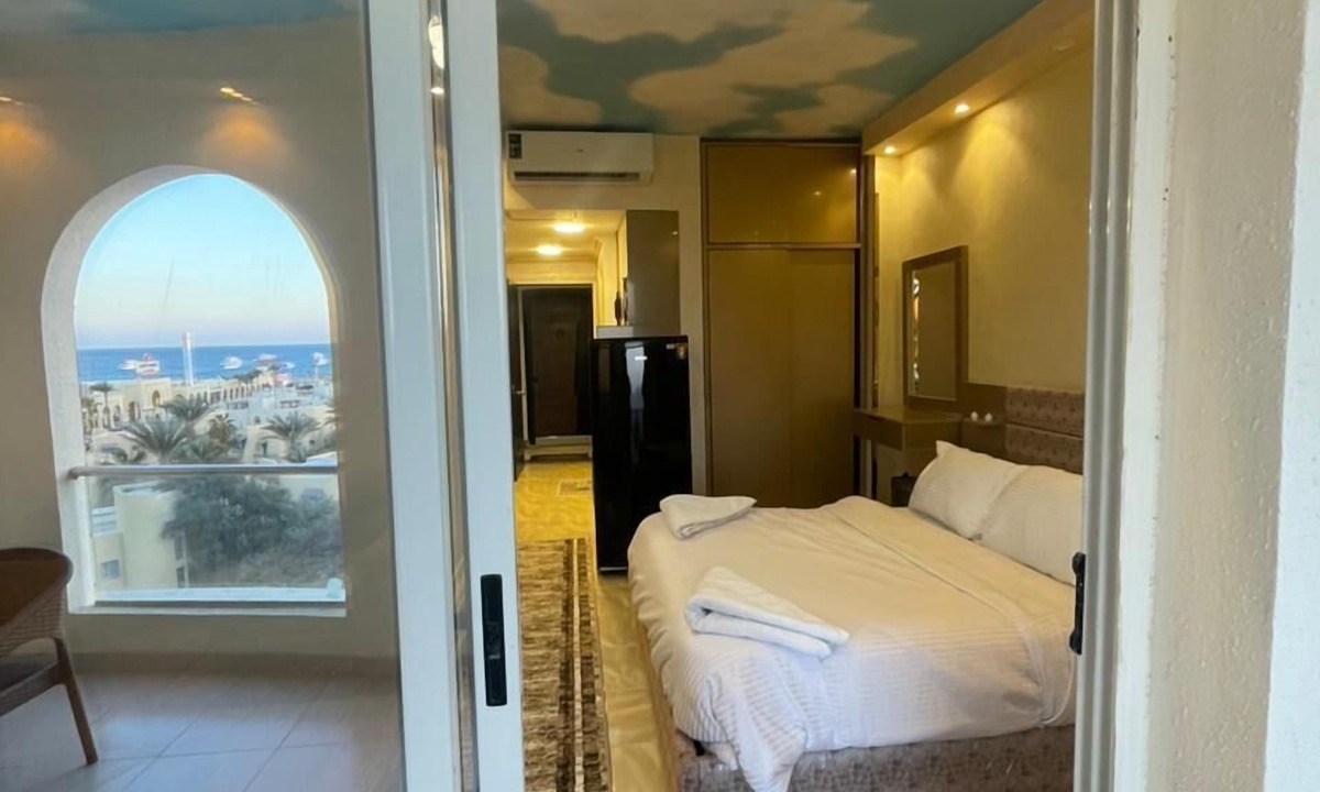 Corniche Road-Dahar Apartment | Florenza Khamsin Resort