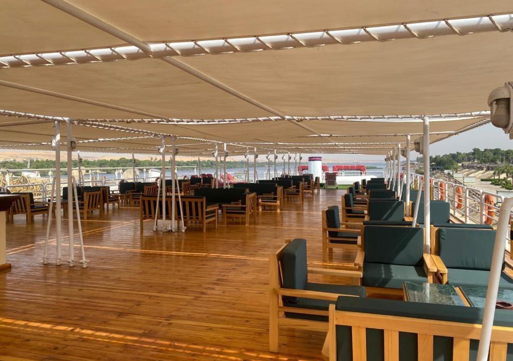 Nile River Luxor Hotel | tarot nile crous