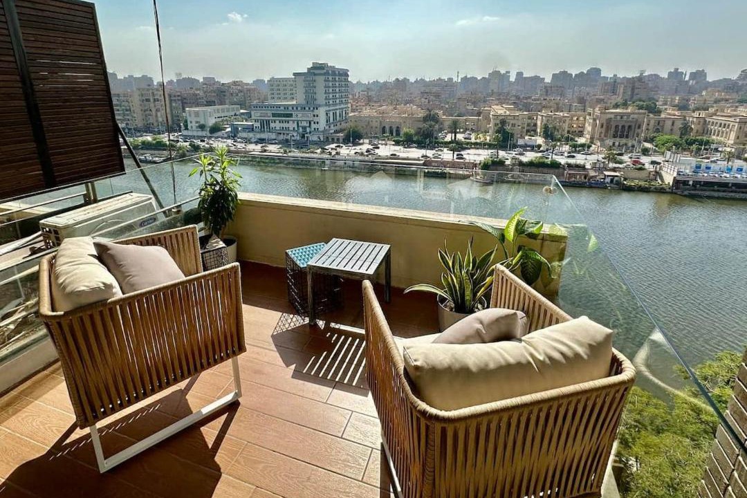 Gezira Apartment | LUX Nile View Zamalek Loft