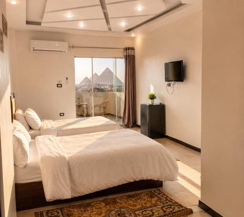 Al Haram Bed & Breakfast | Enjoy golden pyramids view