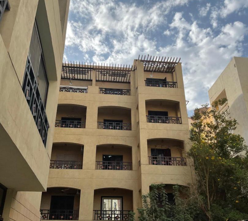 Village Road Apartment | Casa Hurghada-2-Bedroom Pool View Apartment