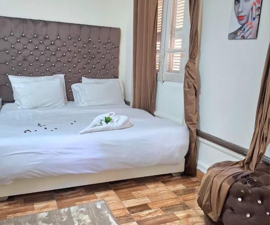 Abdin Hotel | Dawn tawn velavet