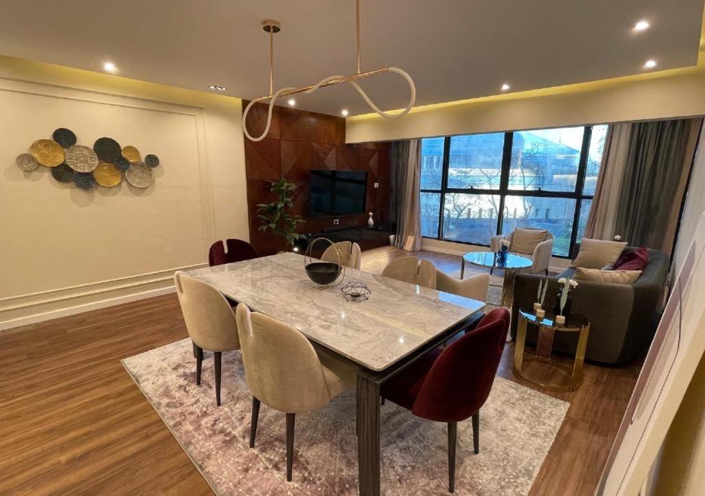 Heliopolis House | The Oasis Rooms