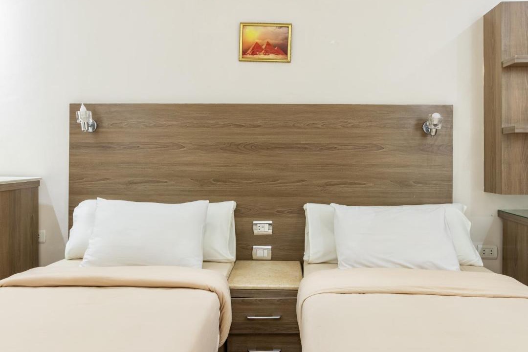 Giza Hotel | Enter Pyramids Inn