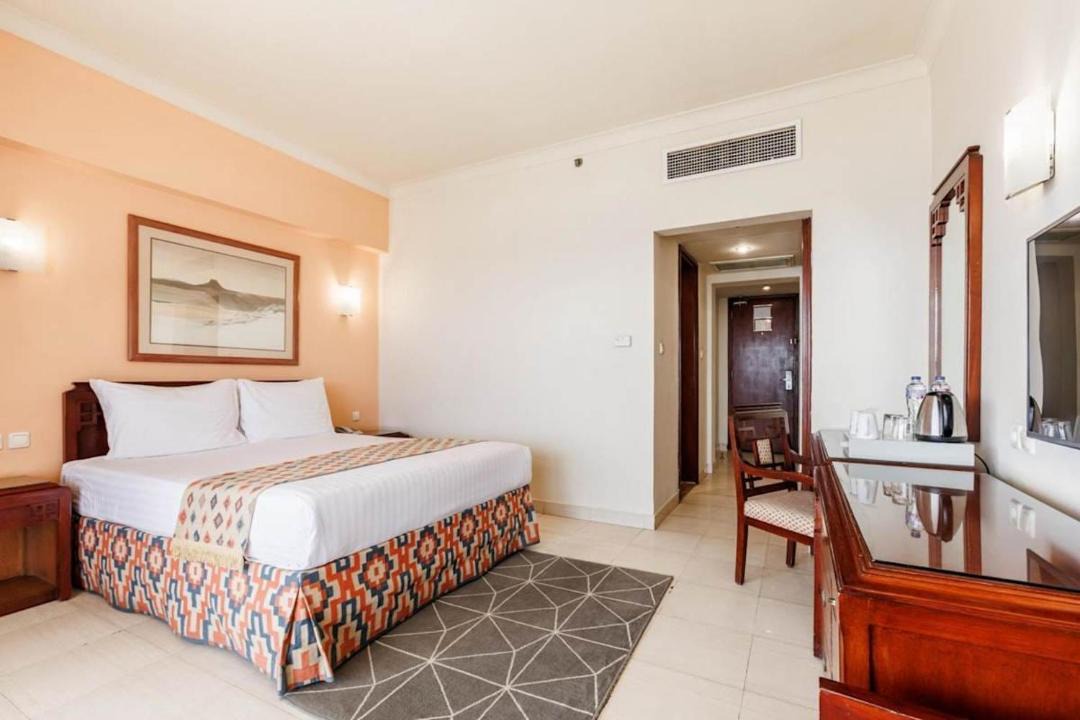 Sakkala Apartment | Sunrise Holidays Crystal Blue Beach