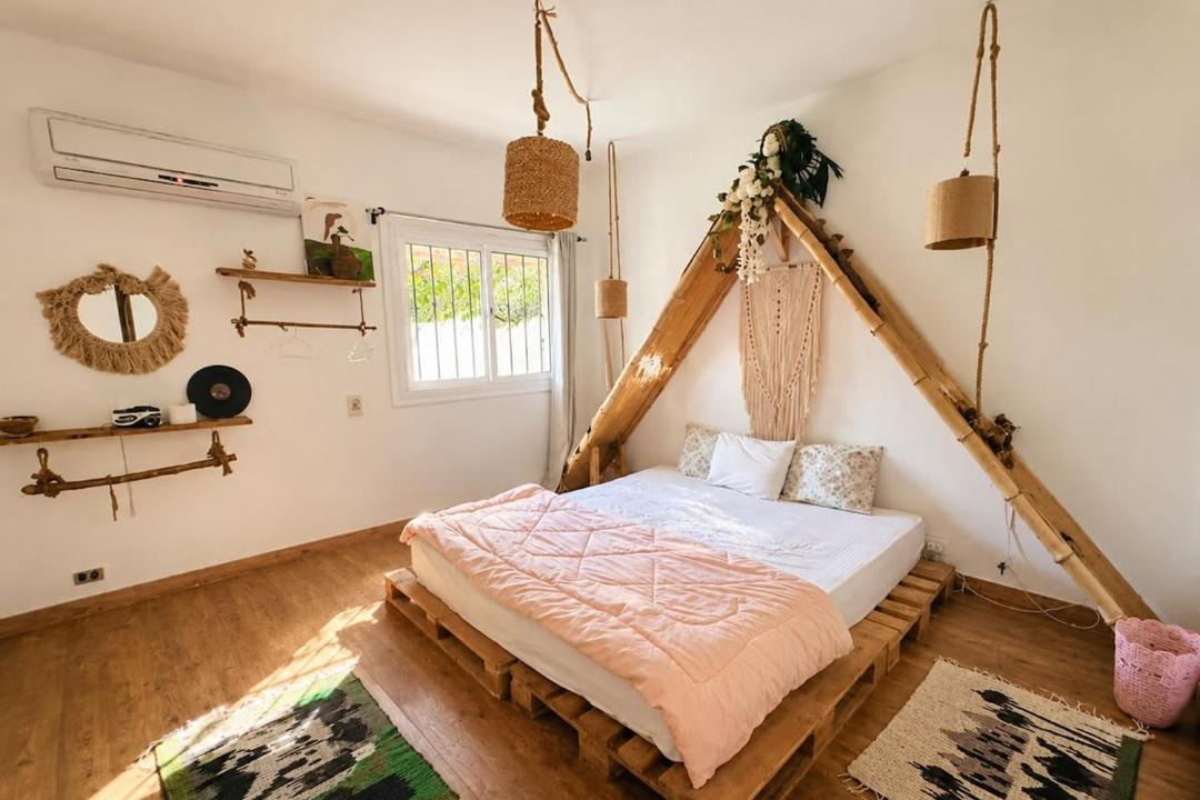 Taqseem Laselky Apartment | Teepee Room In a Shared Apartment