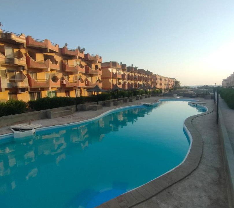 Ras Sudar Apartment | الشاليه الأبيض برأس سدر فيو بيسين