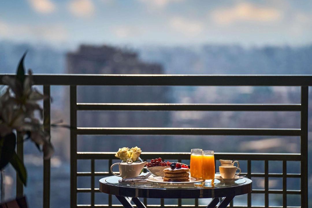 Downtown Cairo Hotel | Fairmont Nile City