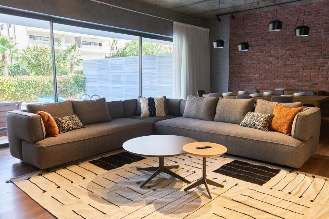 New Cairo Apartment | Saoirse - Lake View Residence, 3BDR pool by Kennah
