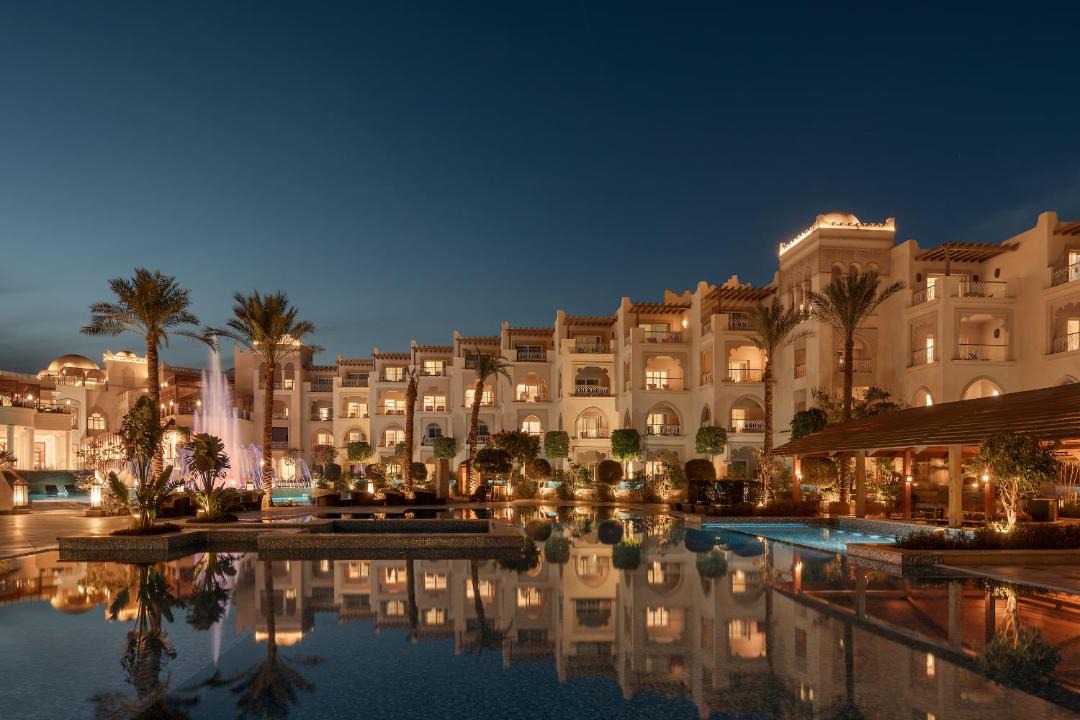 Al Mamsha El Seyahi Resort | Grand Palace - Couples only 18 years plus