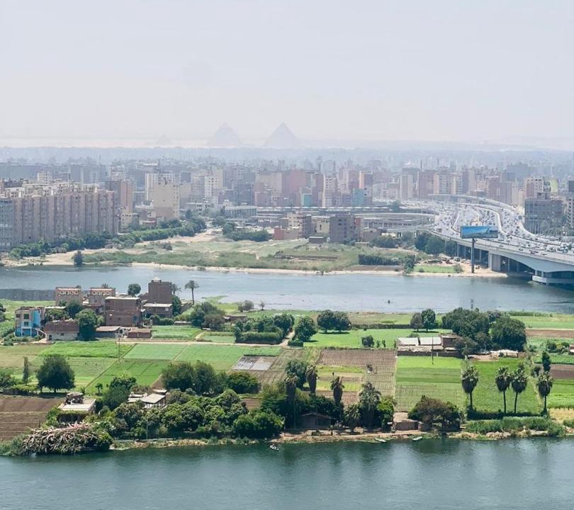 Cairo Apartment | شقة فندقية فاخرة بإطلالة ساحرة على النيل والأهرامات هيلتون النيل المعادي
