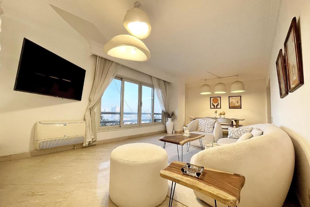 Gezira Apartment | Nile Zamalek - Luxurious Retreat