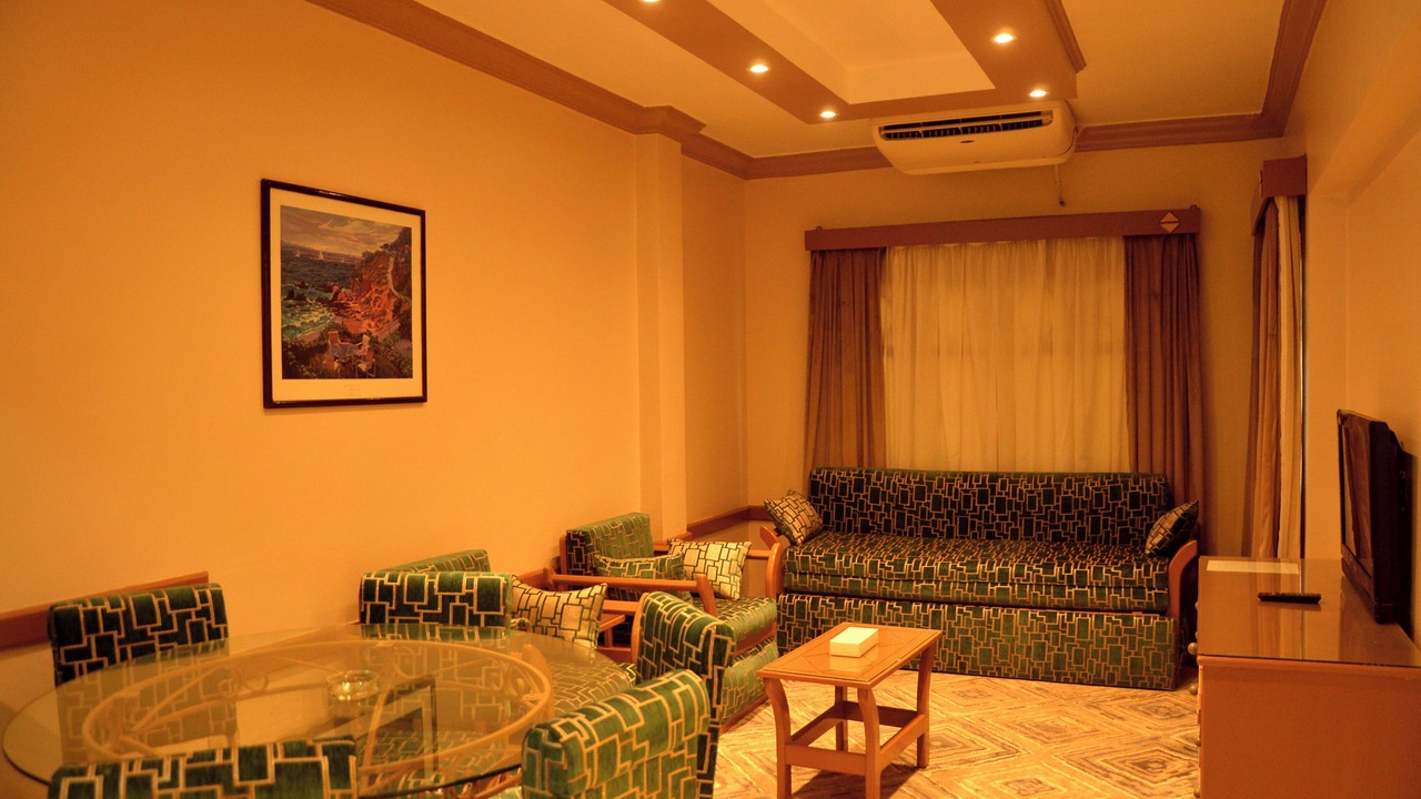 Photo of Bedroom in El Hadaba