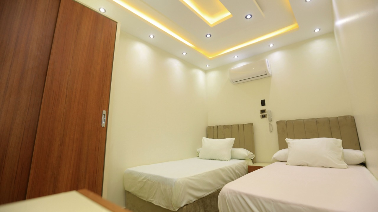 Photo of Bedroom in Pyramids Gardens