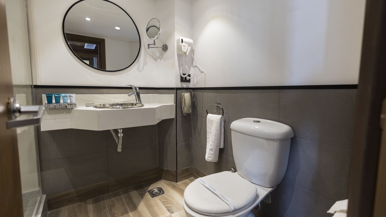 Photo of Bathroom in Nile River Luxor