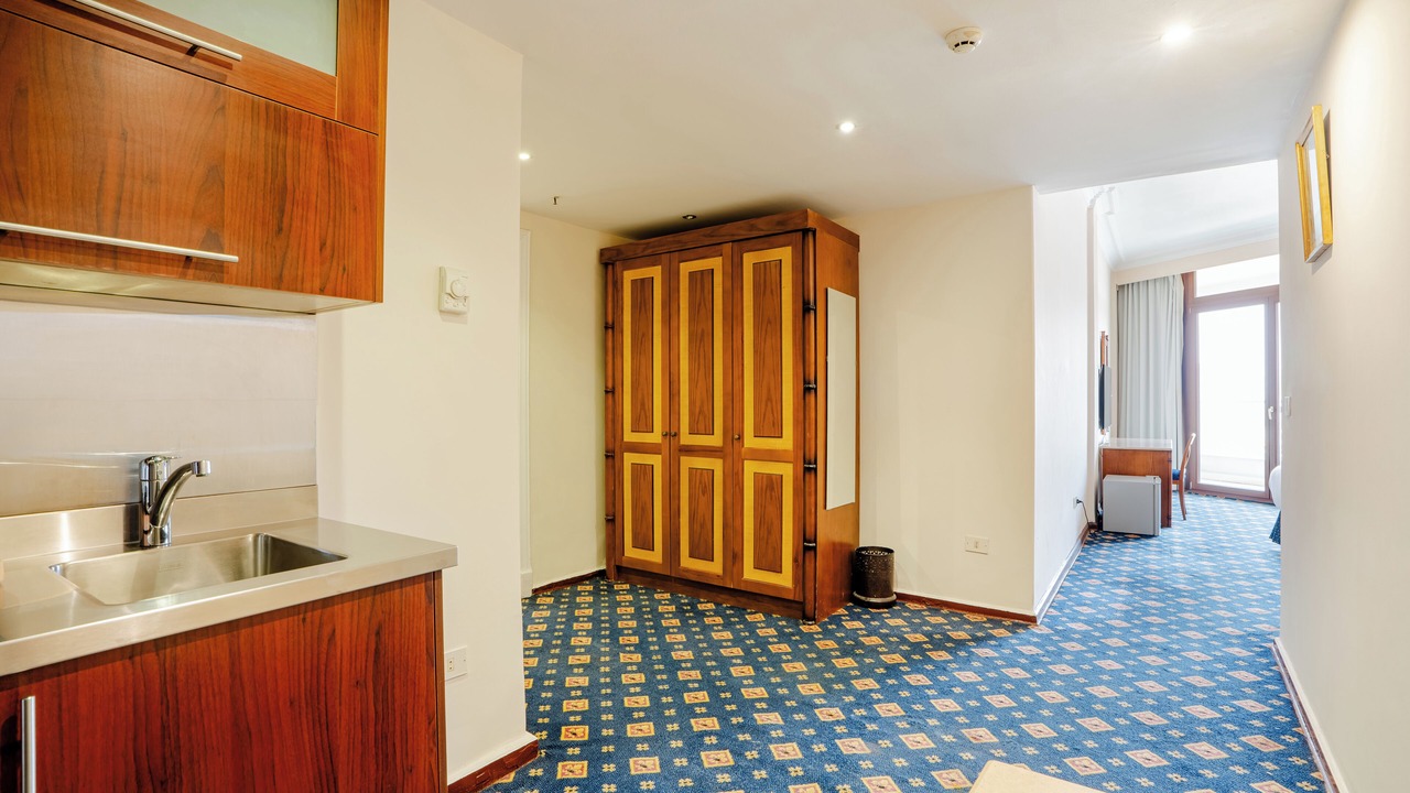 Photo of Bedroom in Zamalek