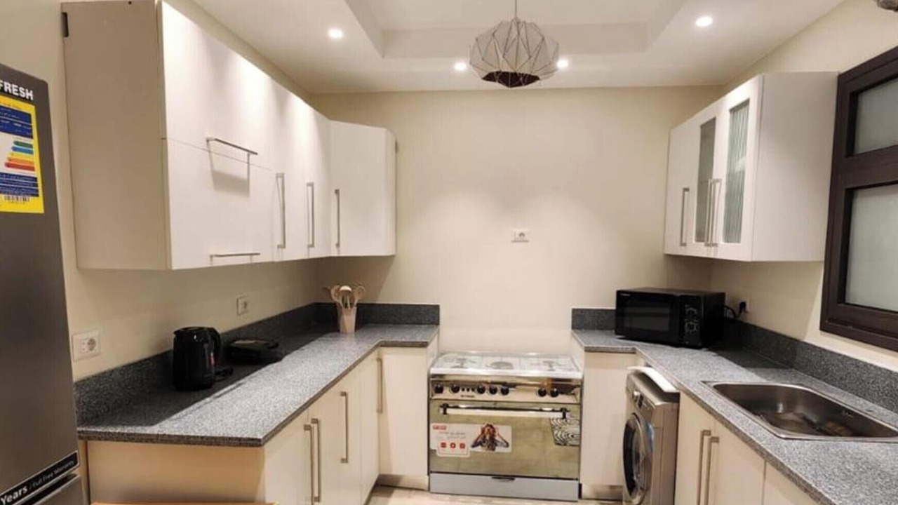 Photo of Kitchen in Sheikh Zayed City