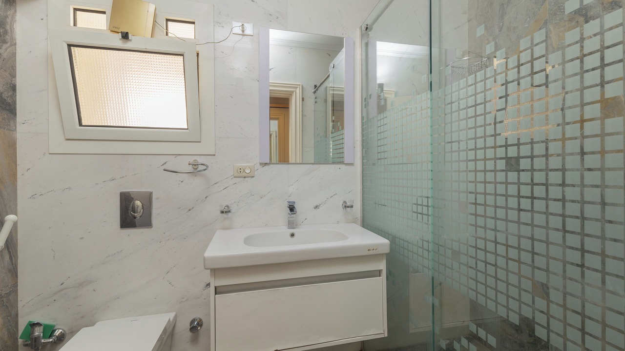 Photo of Bathroom in Sheikh Zayed City