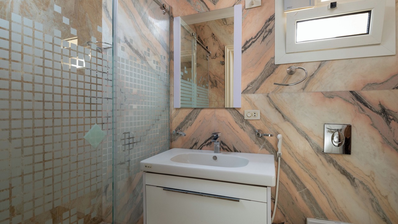 Photo of Bathroom in Sheikh Zayed City