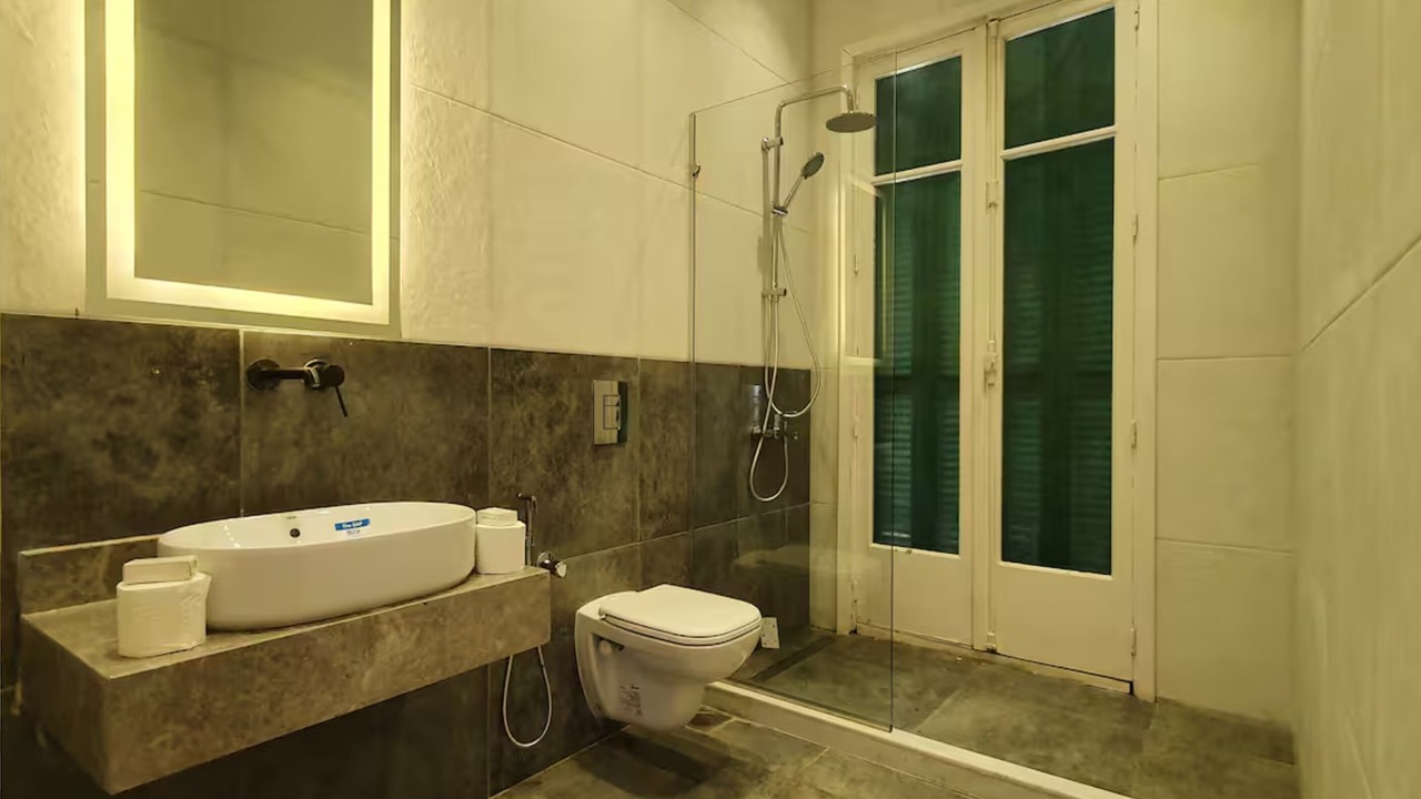 Photo of Bathroom in Downtown Cairo