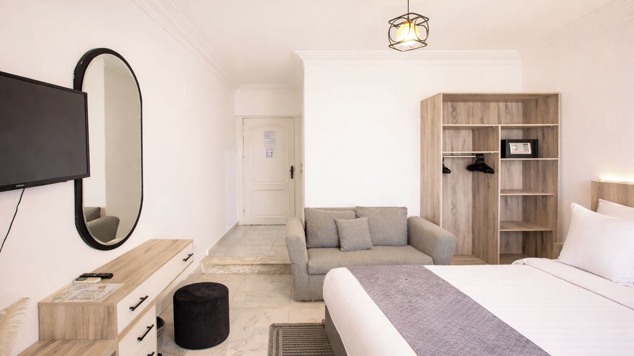 Photo of Bedroom in Al Duqqi
