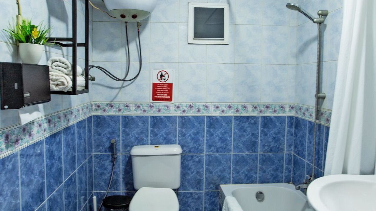 Photo of Bathroom in Al Duqqi