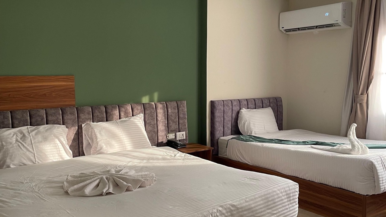 Photo of Bedroom in Kafrat al Jabal