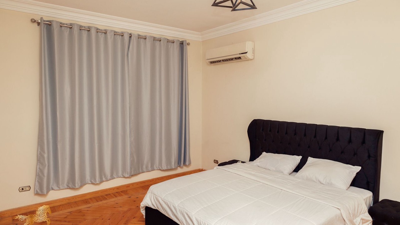 Photo of Bedroom in Sheikh Zayed City