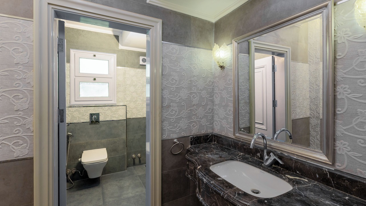 Photo of Bathroom in Sheikh Zayed City