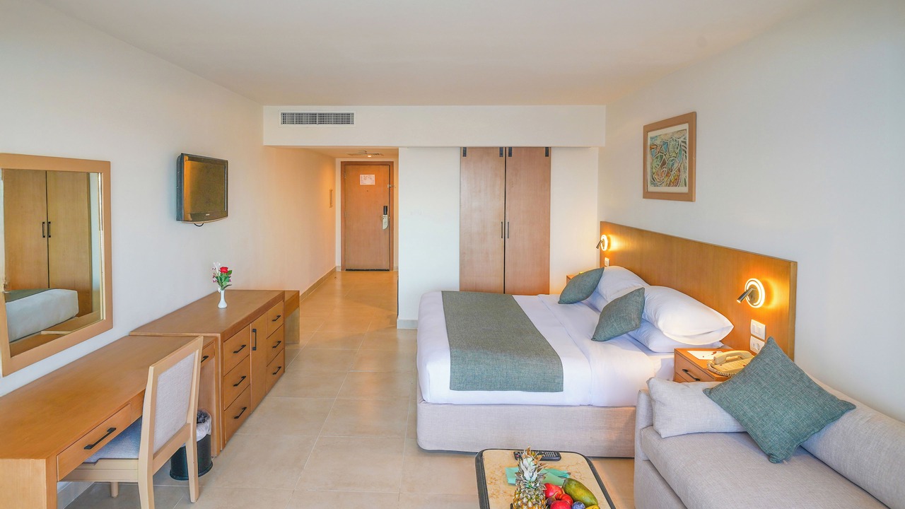 Photo of Bedroom in El Hadaba