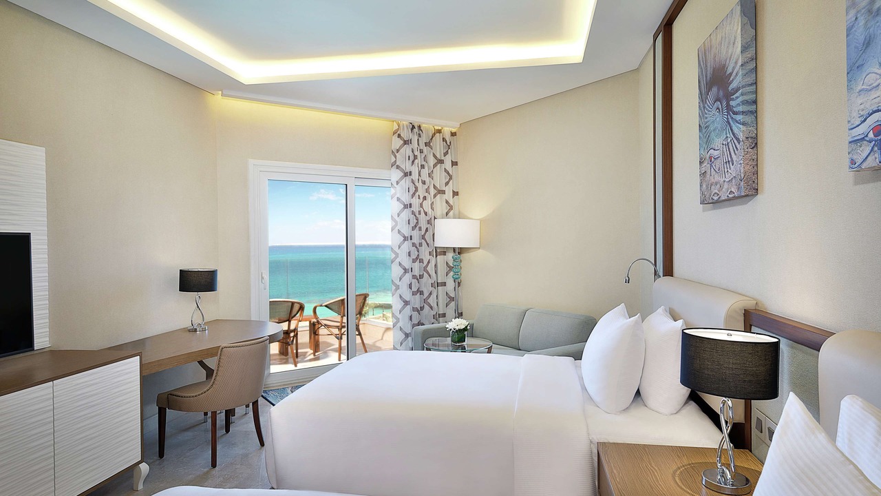 Photo of Patio Balcony in Corniche Road-Dahar
