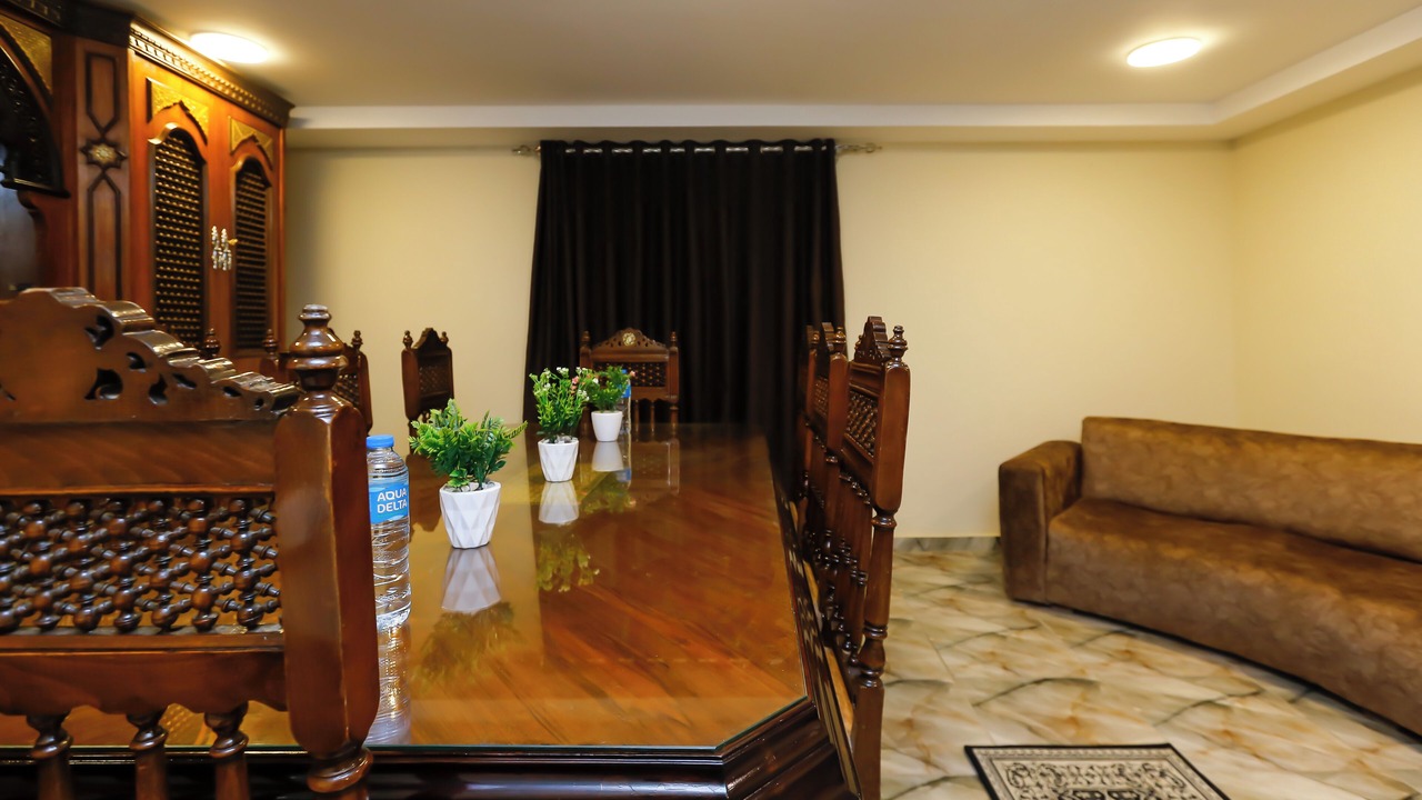 Photo of Bedroom in Pyramids Gardens