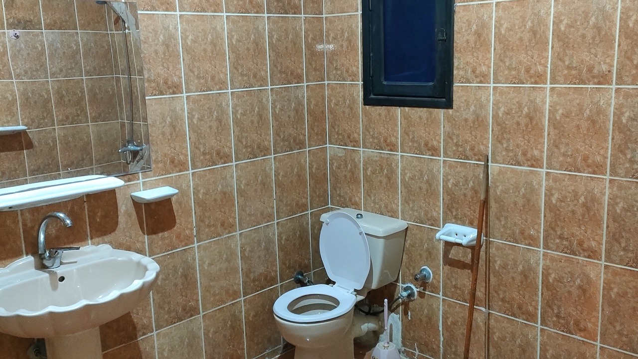 Photo of Bathroom in Dahar
