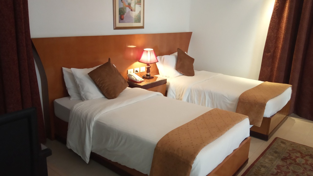 Photo of Bedroom in El Hadaba