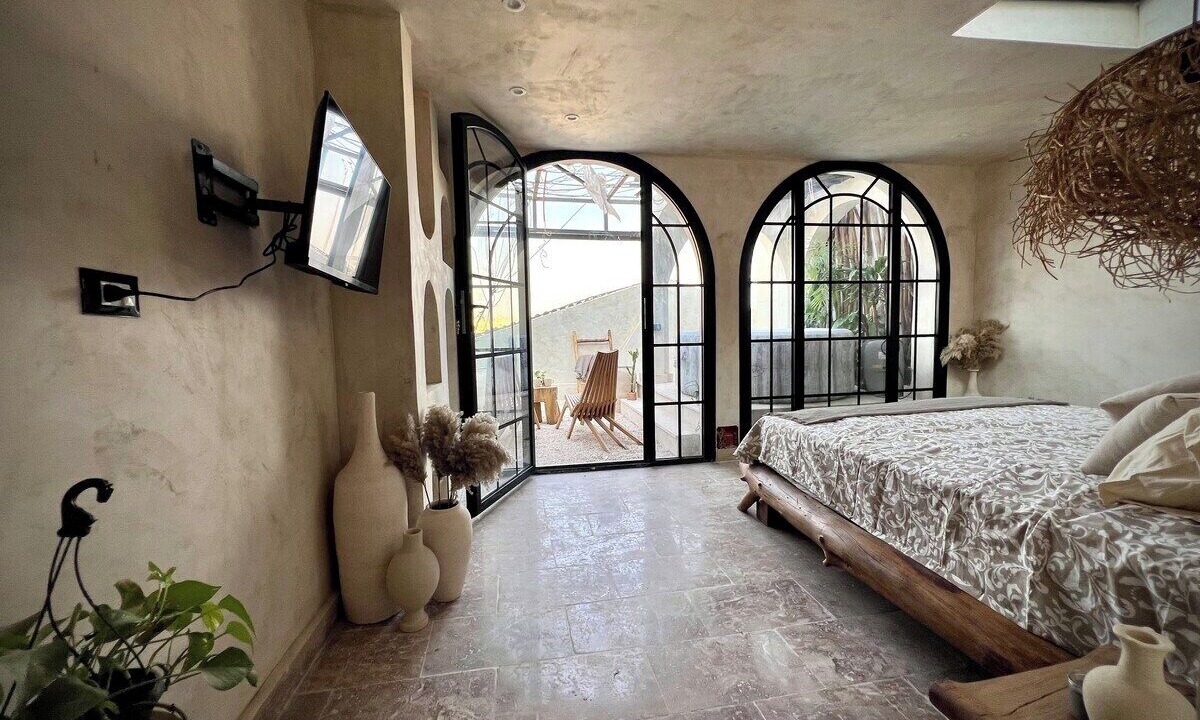 Photo of Bedroom in Pyramids Gardens