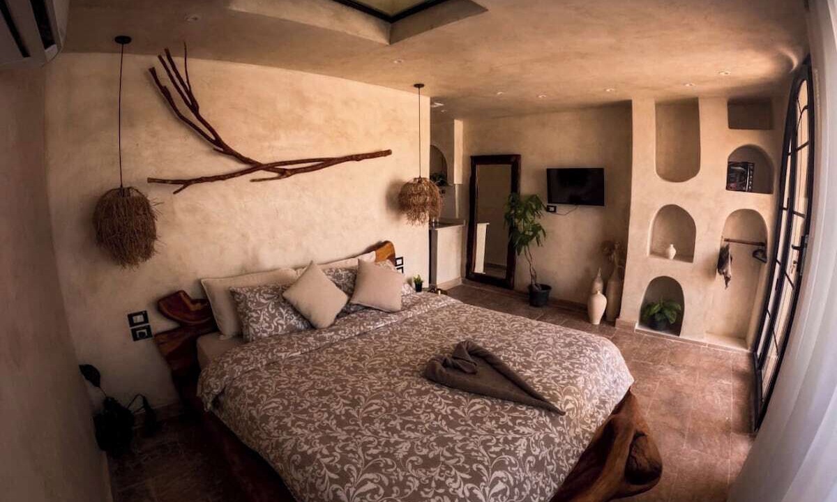 Photo of Bedroom in Pyramids Gardens