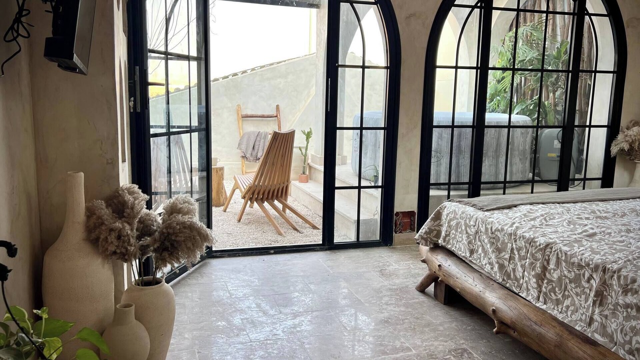 Photo of Bedroom in Pyramids Gardens