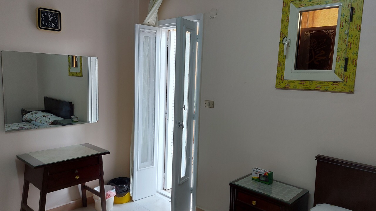 Photo of Bedroom in Taqseem Laselky