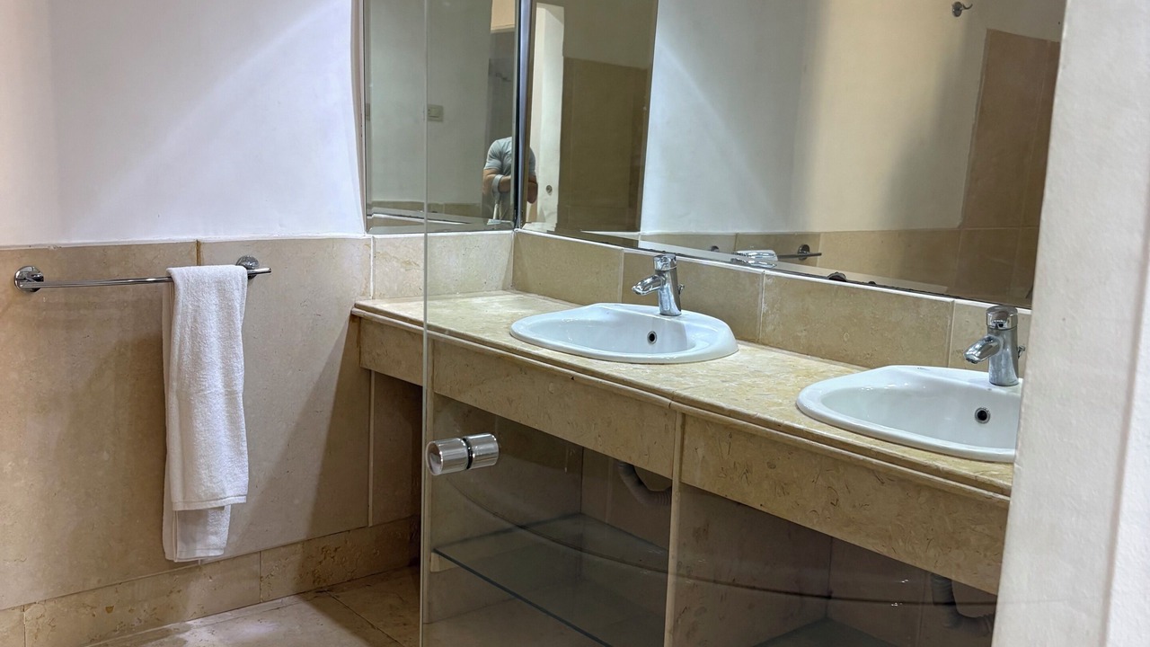 Photo of Bedroom in El Hadaba